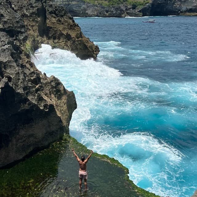Explore Bali with Sulaimanplus X Nomads