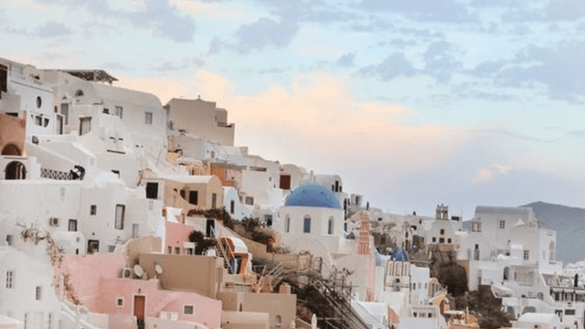 Mykonos  Santorini private trip